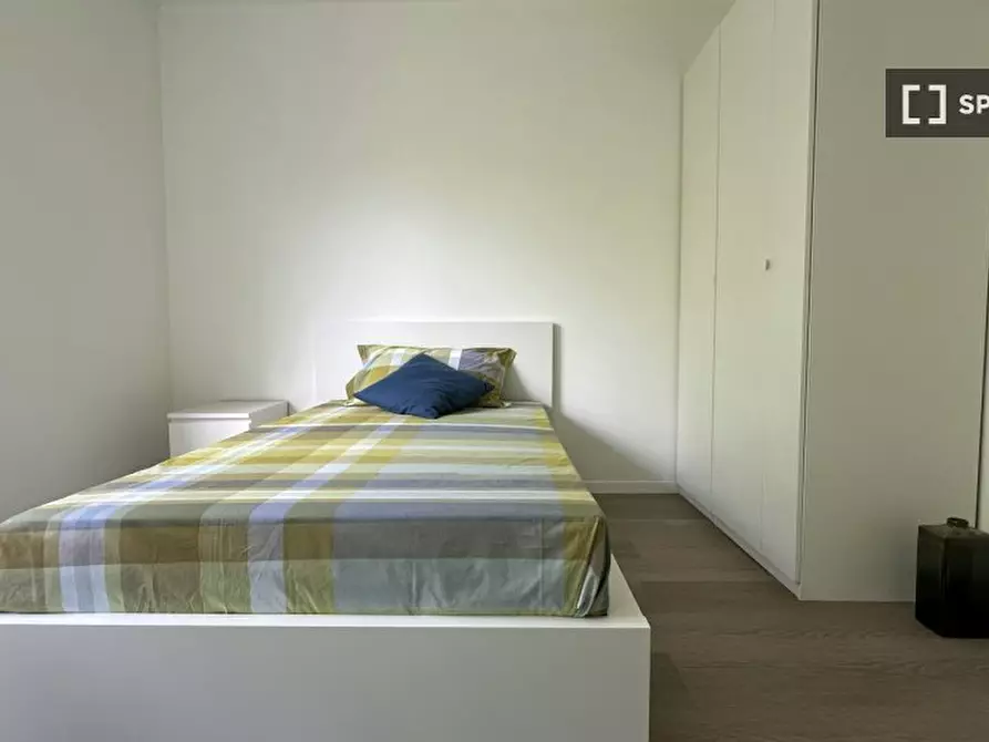 Immagine 12 di Camera condivisa in affitto  in Pecorini a Milano