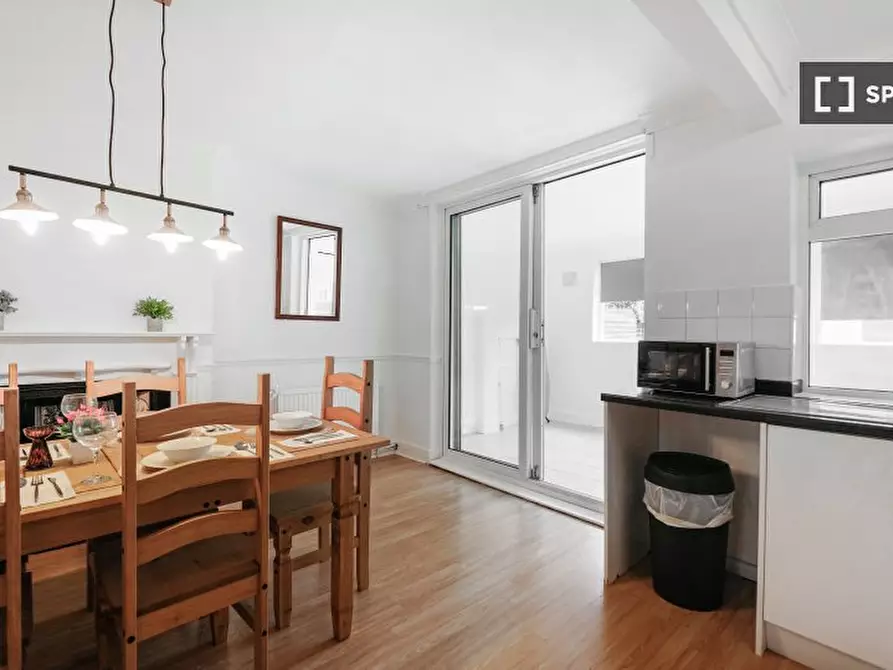 Immagine 9 di Appartamento in affitto  in Northumberland Ave a Bexley