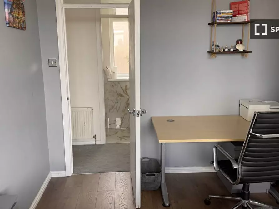 Immagine 18 di Appartamento in affitto  in Dobson Cl a Camden Town