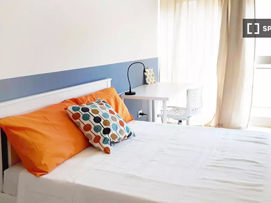 Immagine 2 di Camera condivisa in affitto  in Vasari/2 a Bologna