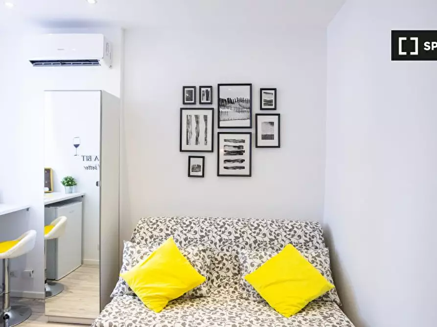 Immagine 8 di Ufficio in affitto  in Via Guido Guinizelli a Milano