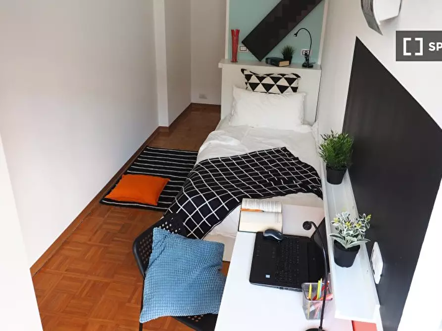 Immagine 19 di Camera condivisa in affitto  in Via Gian Domenico Cassini a Torino