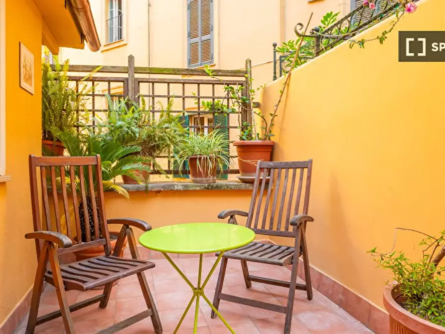 Immagine 2 di Appartamento in affitto  in Piazza Regina Margherita a Roma