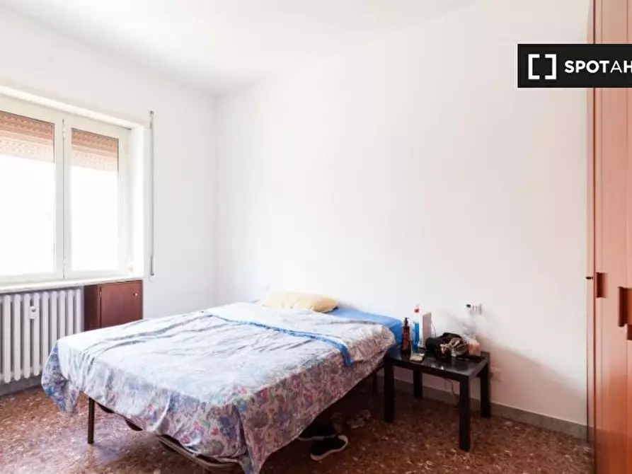 Immagine 14 di Camera condivisa in affitto  in Via Filippi, 00146 Roma RM, Italy a Roma