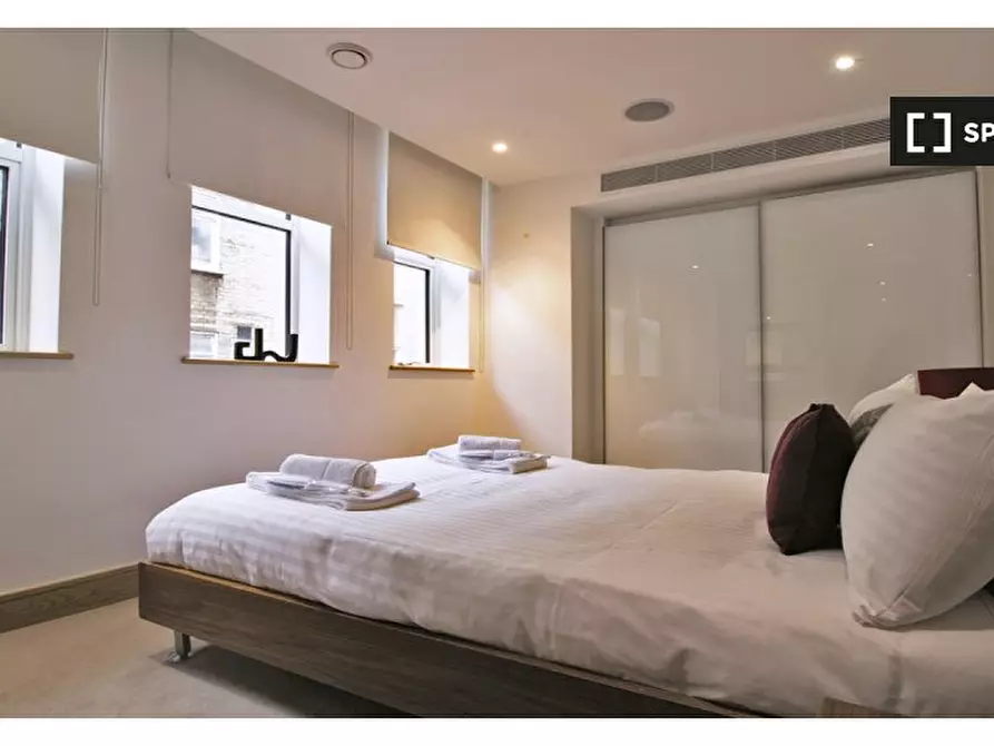 Immagine 6 di Appartamento in affitto  in Apartment a 
