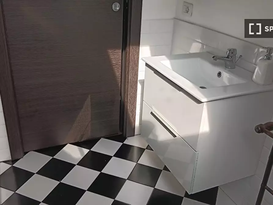 Immagine 2 di Ufficio in affitto  in C.so Giulio Cesare a Torino