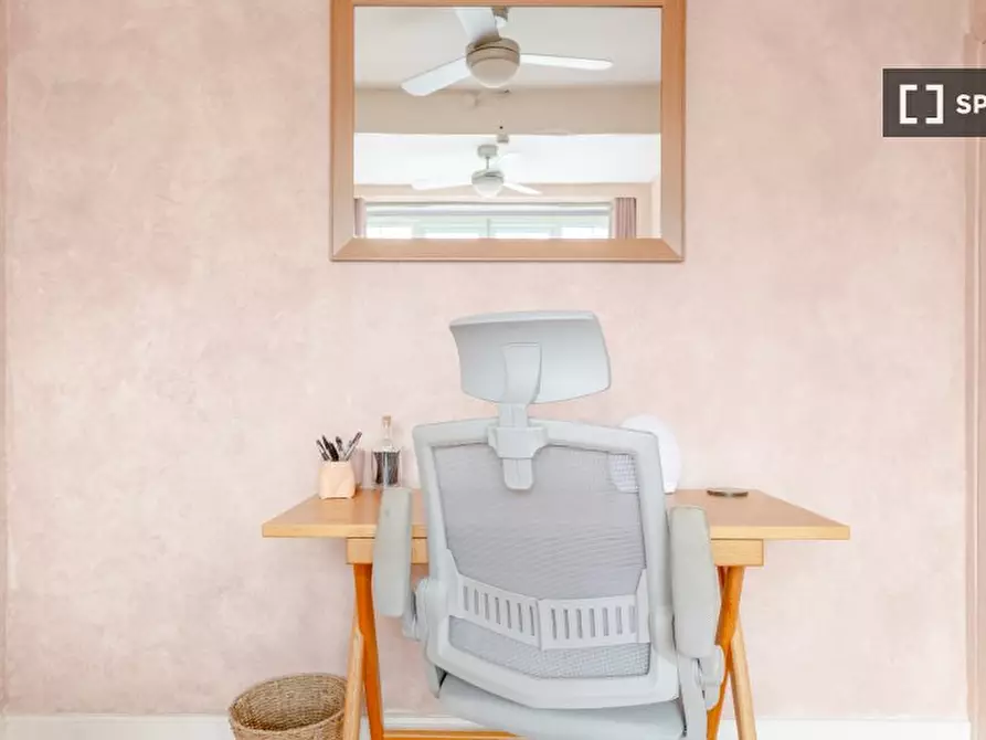 Immagine 6 di Appartamento in affitto  in a Cheltenham Rd a Camberwell