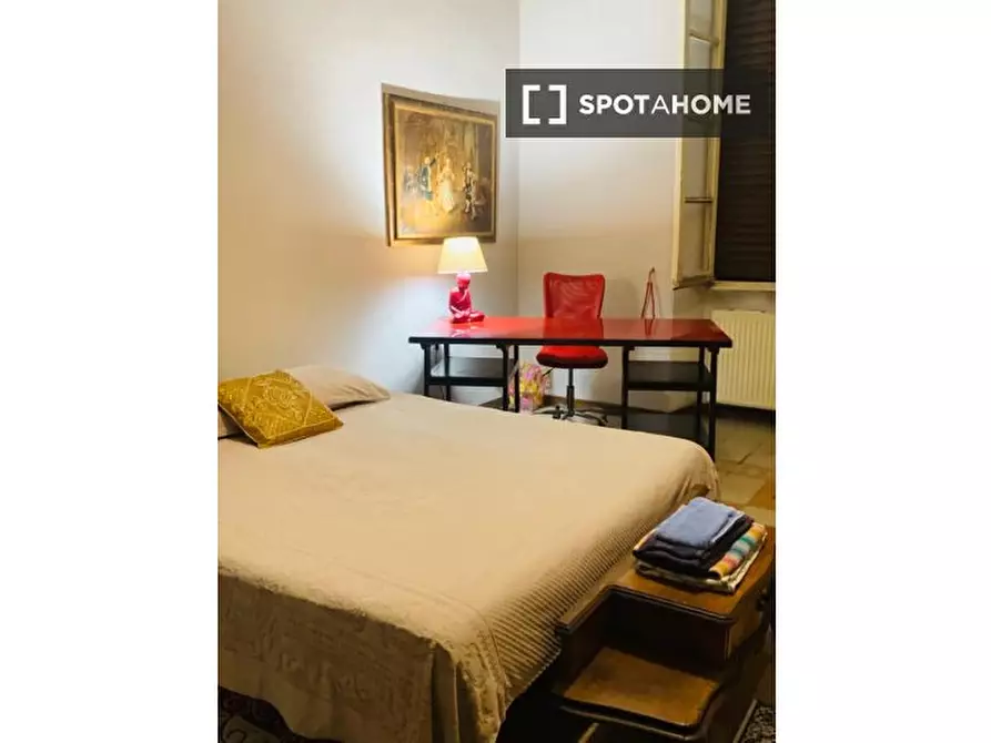 Immagine 5 di Camera condivisa in affitto  in Piazza Melozzo da Forlì, 00196 Roma RM, Italy a Roma