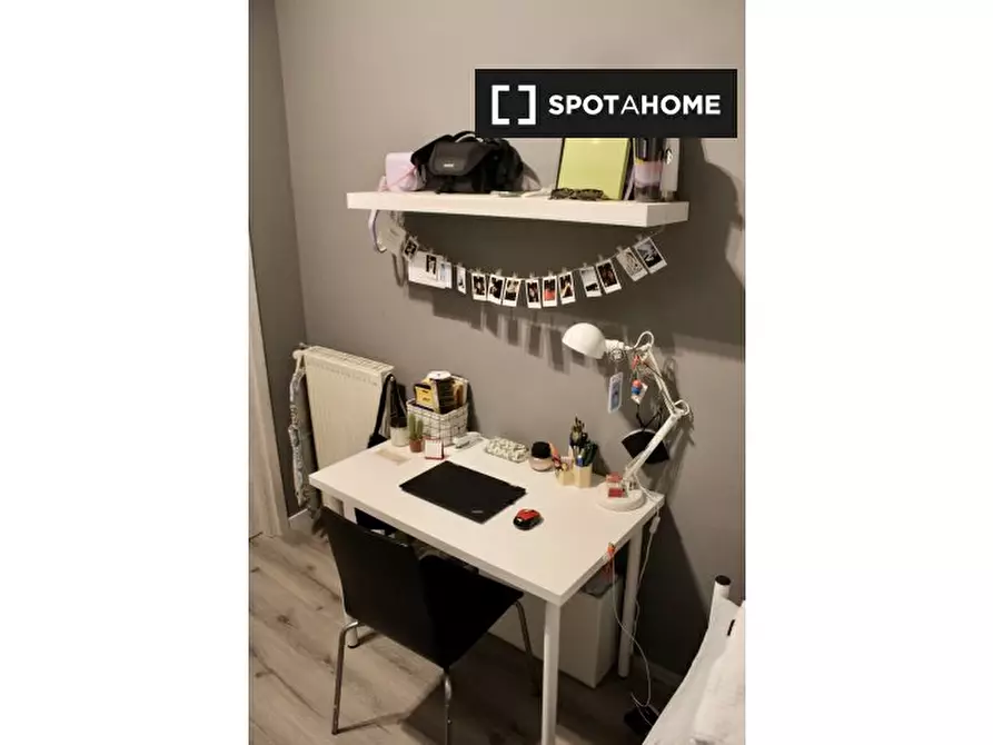 Immagine 6 di Camera condivisa in affitto  in Via Malta a Roma