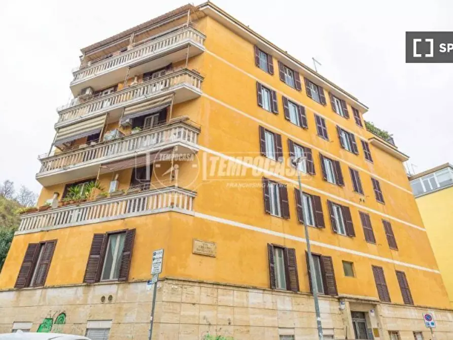 Immagine 6 di Camera condivisa in affitto  in Via Giacomo Barzellotti a Roma
