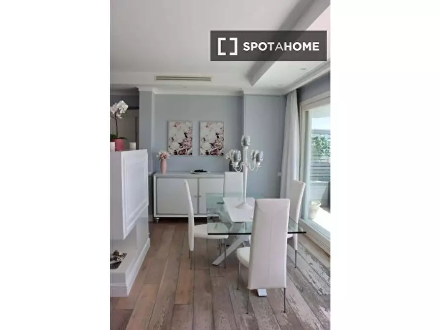 Immagine 4 di Appartamento in affitto  in Via Silvestri a Roma