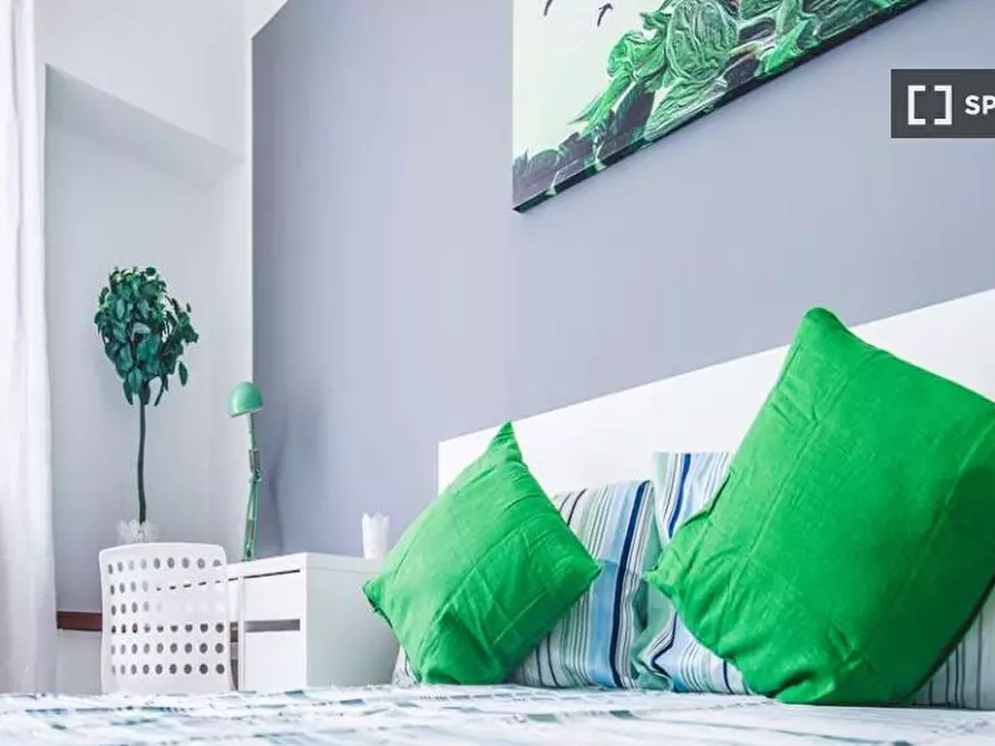 Immagine 1 di Camera condivisa in affitto  in Via Giuseppe Frua a Milano