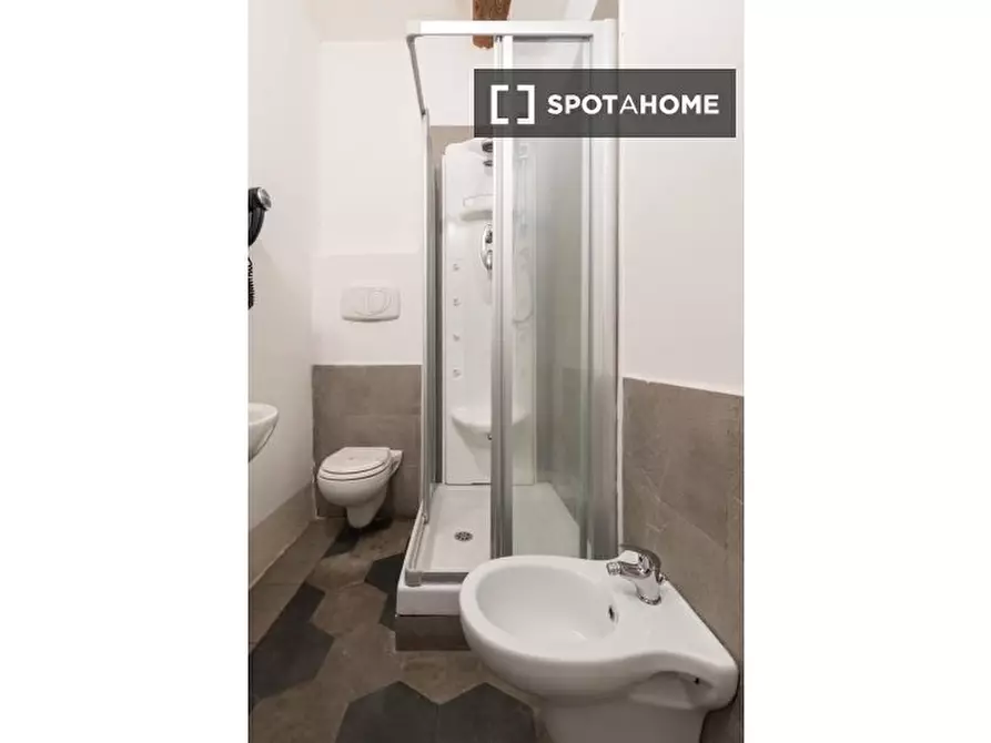 Immagine 12 di Appartamento in affitto  in Via Fiesolana a Firenze