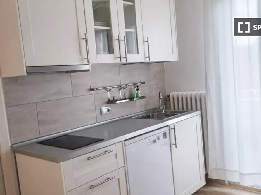 Immagine 10 di Appartamento in affitto  in Viale Cassala a Milano