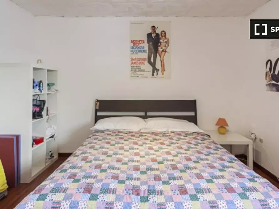 Immagine 10 di Camera condivisa in affitto  in Via Bambaglioli Graziolo a Bologna