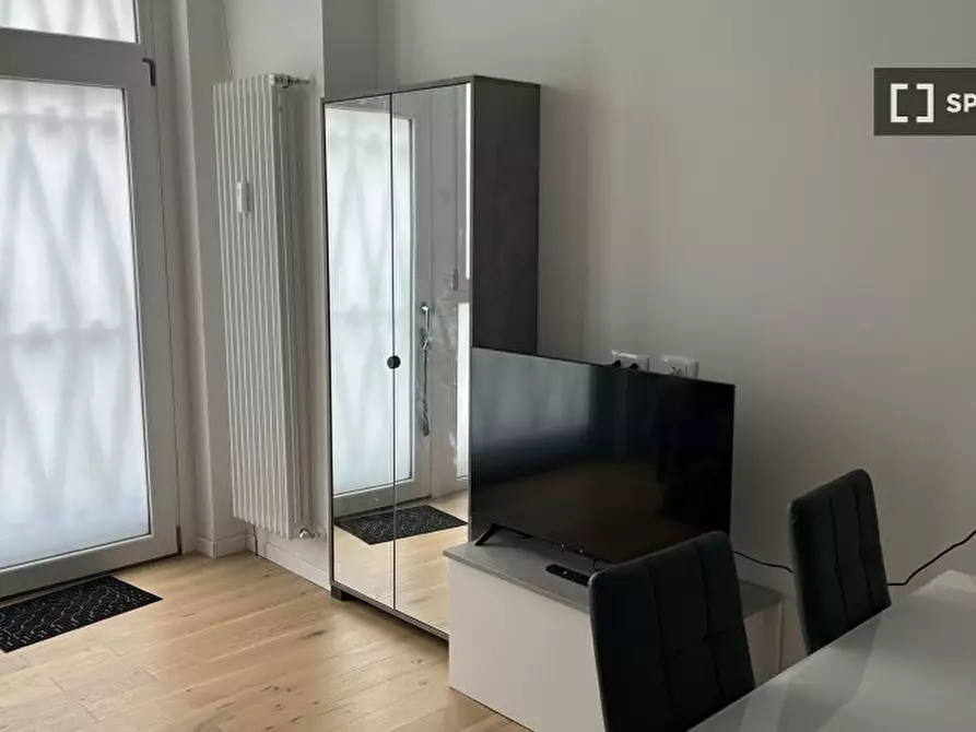 Immagine 4 di Ufficio in affitto  in Corso di Porta Romana a Milano