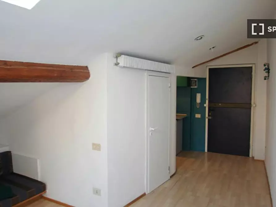 Immagine 17 di Ufficio in affitto  in Via Giuseppe Petroni a Bologna