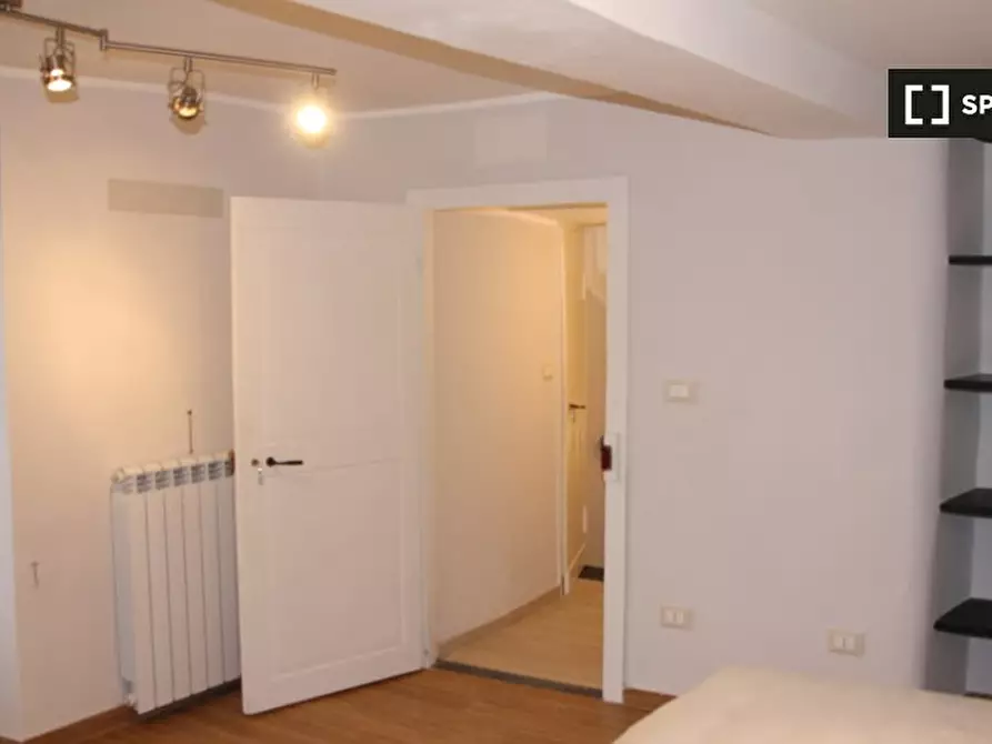 Immagine 7 di Camera condivisa in affitto  in Piazza del Campo a Genova