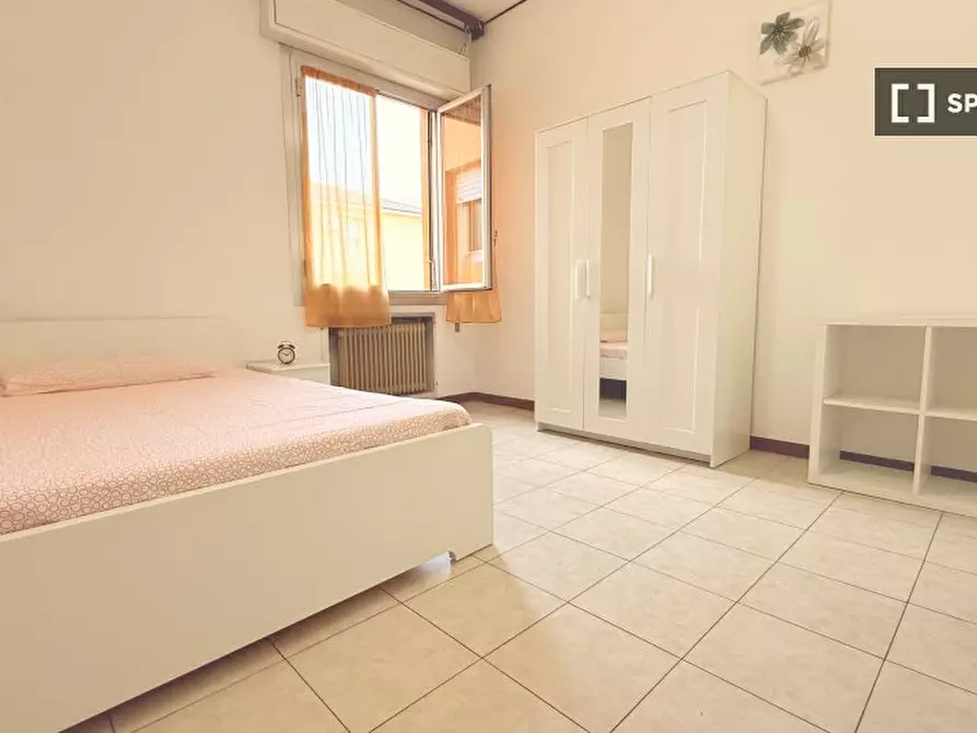 Immagine 7 di Camera condivisa in affitto  in Via Donato Creti a Bologna