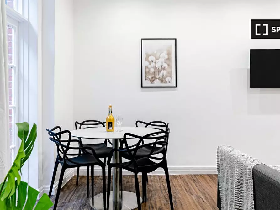 Immagine 5 di Appartamento in affitto  in -25 Nassau St a Paddington