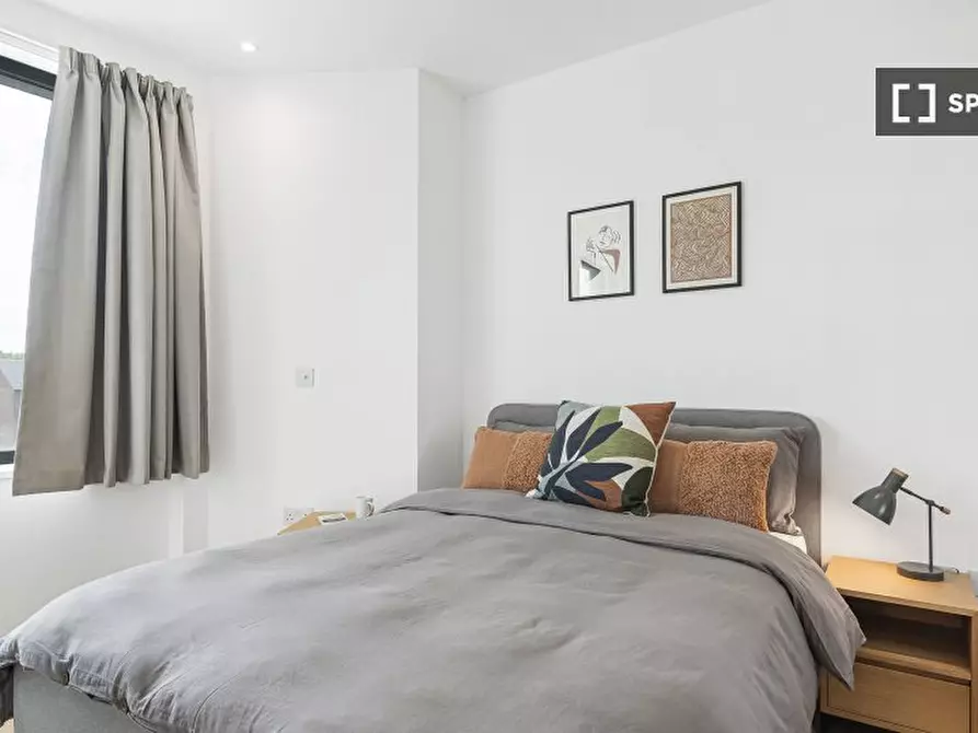 Immagine 2 di Appartamento in affitto  in Queens Rd a 