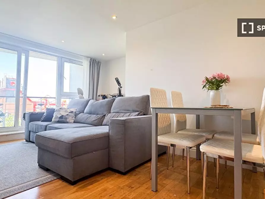 Immagine 4 di Appartamento in affitto  in Smugglers Way a Wandsworth