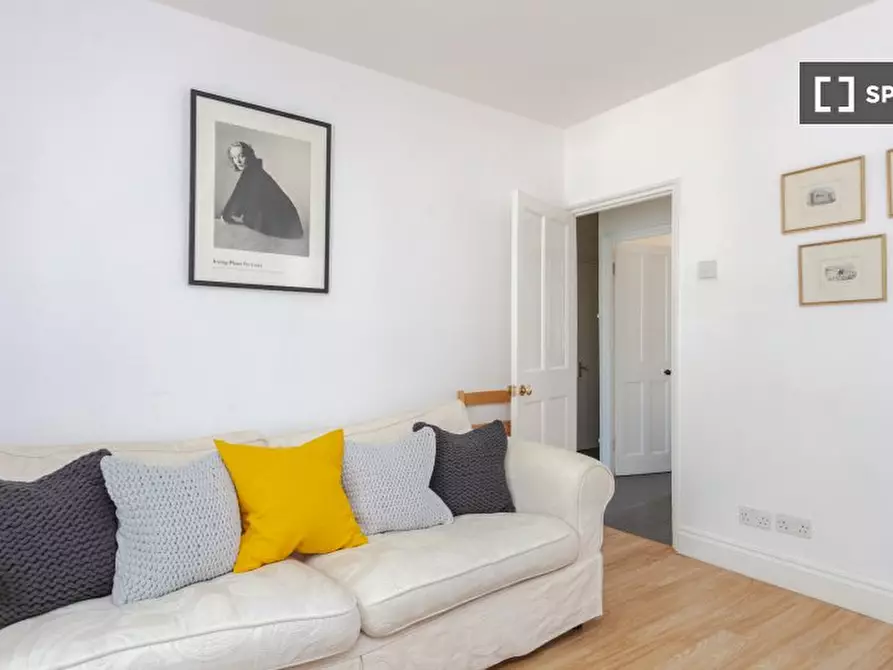 Immagine 13 di Appartamento in affitto  in Long Ln a Camberwell