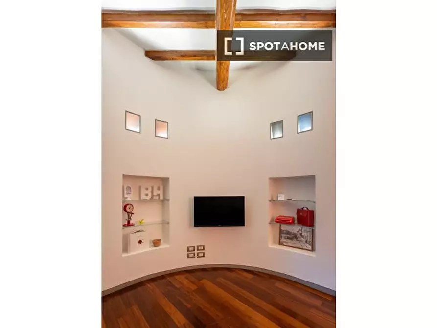 Immagine 17 di Appartamento in affitto  in Vicolo del Barbi a Firenze