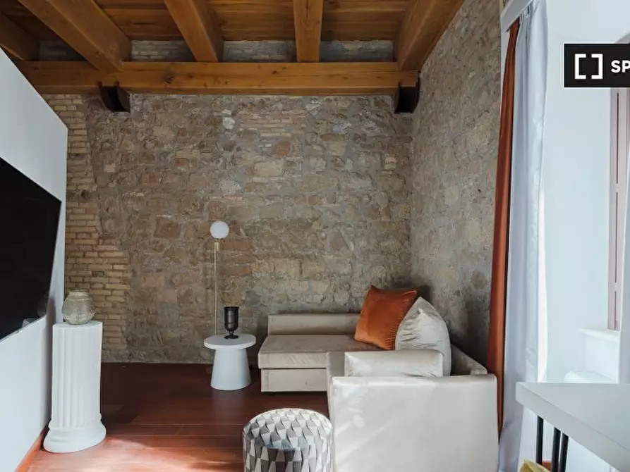 Immagine 8 di Appartamento in affitto  in Via del Collegio Capranica a Roma