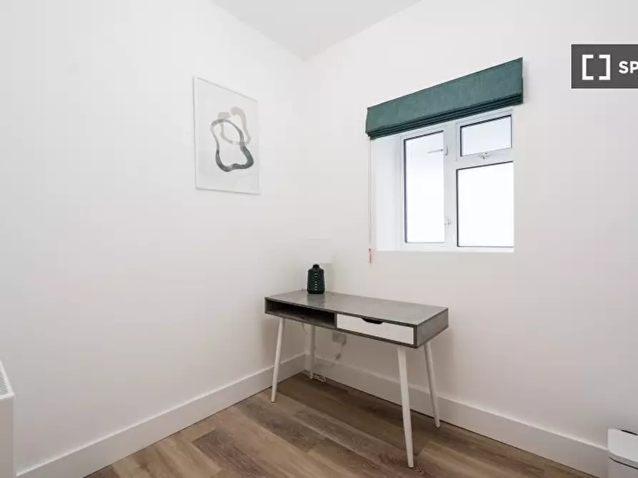 Immagine 14 di Appartamento in affitto  in Nevern Pl a Kensington