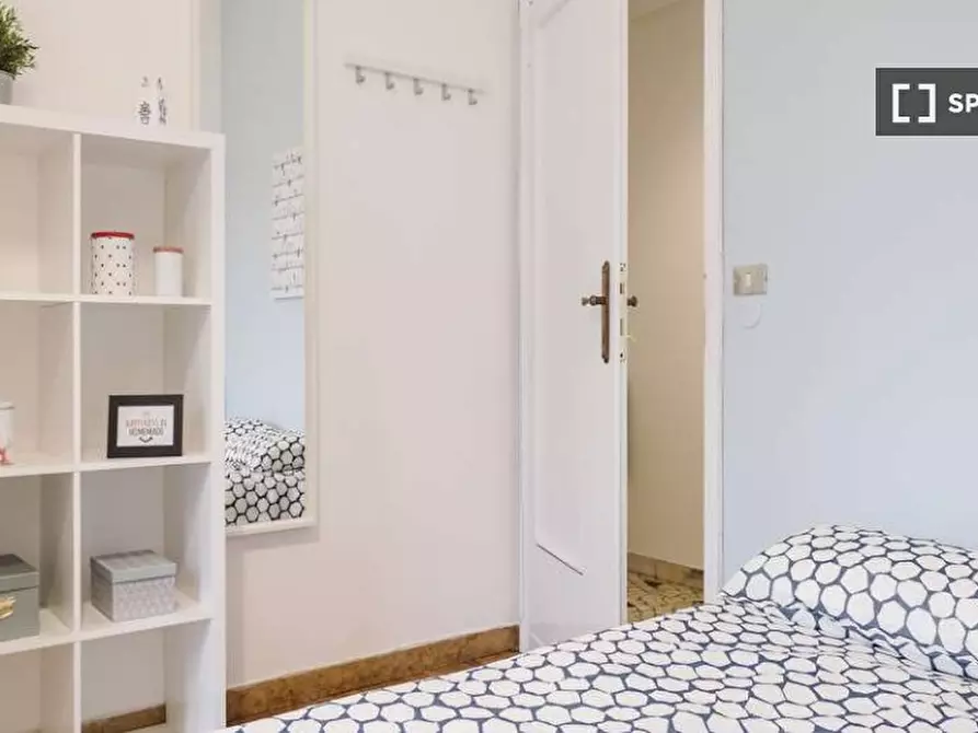 Immagine 1 di Camera condivisa in affitto  in Via delle Belle Arti a Bologna