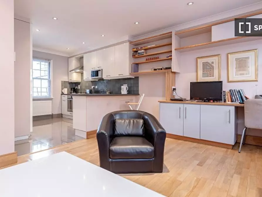Immagine 5 di Appartamento in affitto  in Hatherley St a 