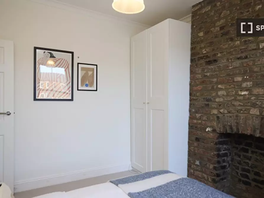 Immagine 15 di Appartamento in affitto  in John Campbell Rd a Hackney