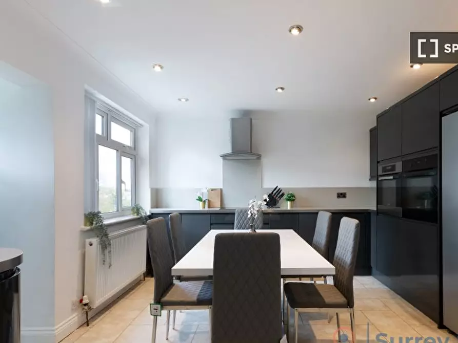 Immagine 15 di Appartamento in affitto  in Woodlands Grove a Croydon