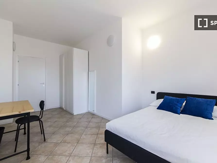 Immagine 8 di Camera condivisa in affitto  in Via Melchiorre Gioia a Milano