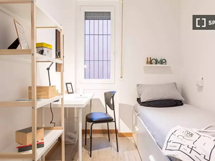 Immagine 2 di Camera condivisa in affitto  in Via Giovanni Pastorelli a Milano