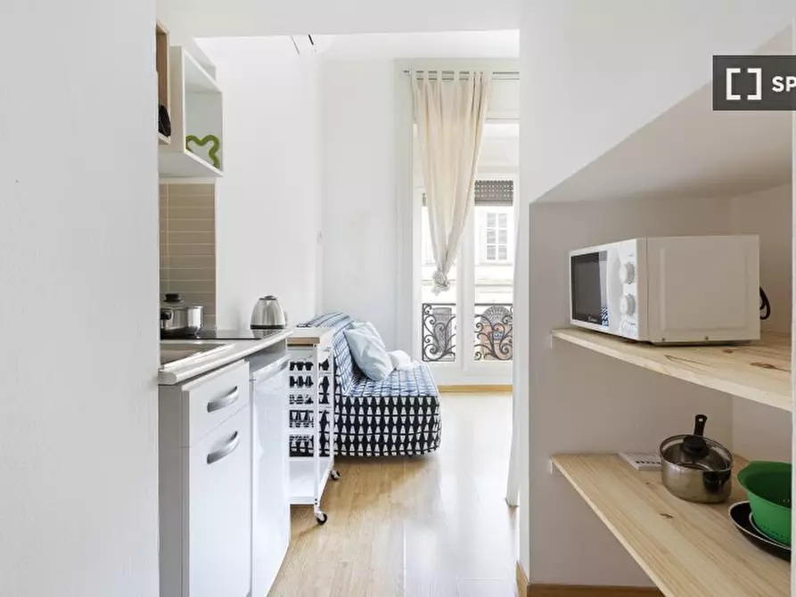 Immagine 6 di Ufficio in affitto  in Corso Magenta a Milano