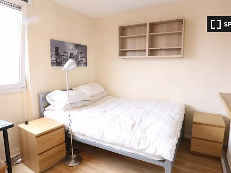 Immagine 12 di Camera condivisa in affitto  in Ivanhoe House a Poplar