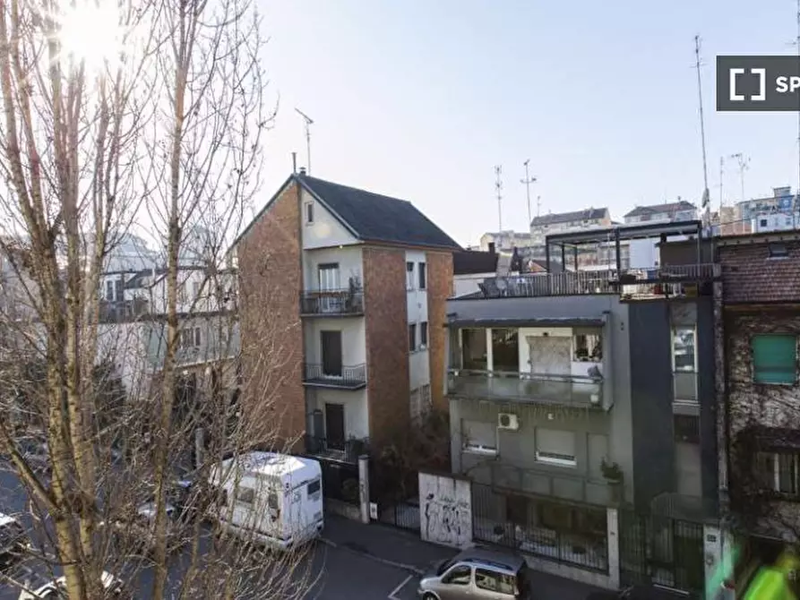 Immagine 13 di Camera condivisa in affitto  in Via Moncalvo a Milano
