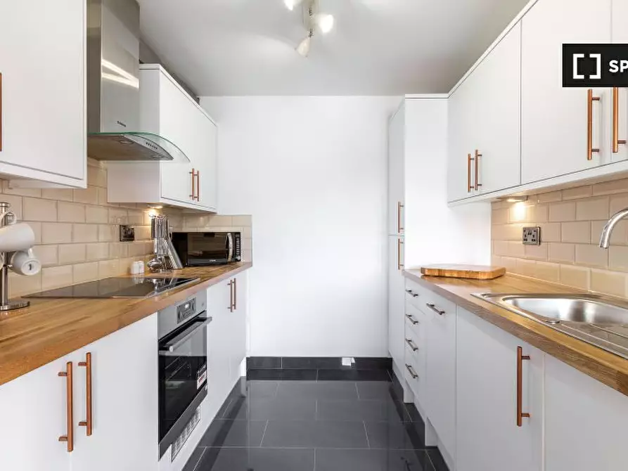 Immagine 11 di Appartamento in affitto  in Maynards Quay a Poplar