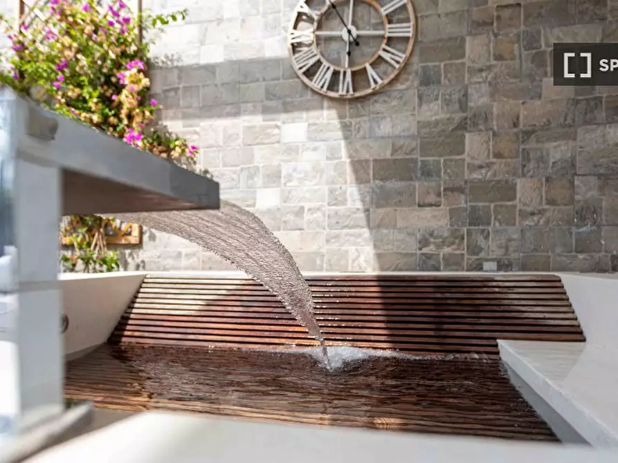 Immagine 10 di Appartamento in affitto  in Viale Cassala a Milano