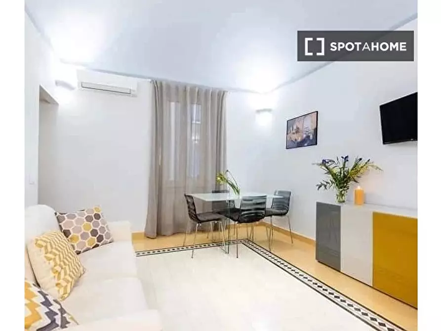 Immagine 5 di Appartamento in affitto  in Via Aureliana a Roma