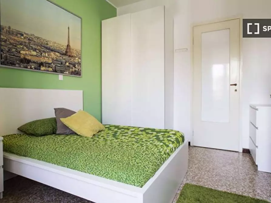 Immagine 7 di Camera condivisa in affitto  in Viale Carlo Espinasse a Milano