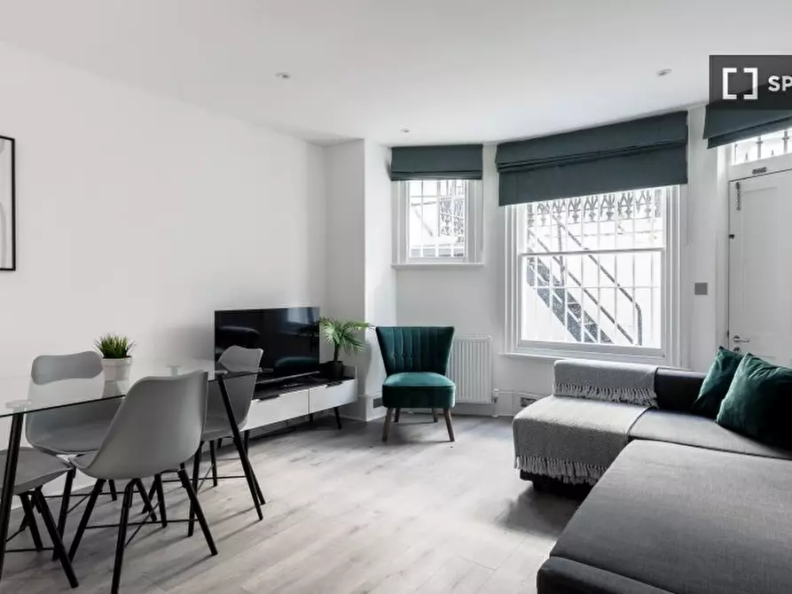 Immagine 4 di Appartamento in affitto  in Flat, Grenbeck Court, 30-34 Trebovir Rd, Kensington, London SW5 9NL, UK a Kensington