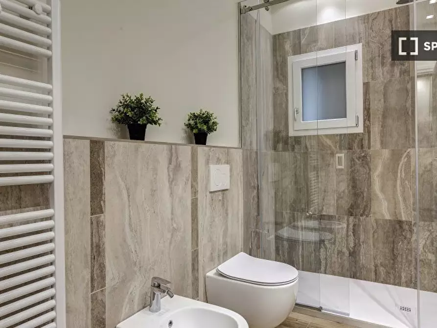 Immagine 8 di Ufficio in affitto  in Via di Camporeggi a Firenze