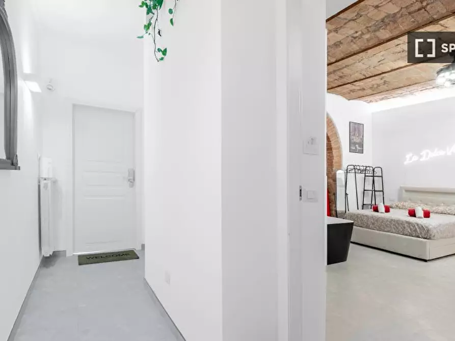 Immagine 15 di Ufficio in affitto  in Via dei Latini a Roma