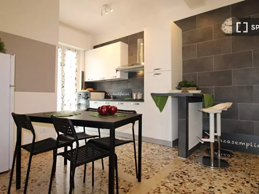 Immagine 8 di Camera condivisa in affitto  in Piave a Brescia