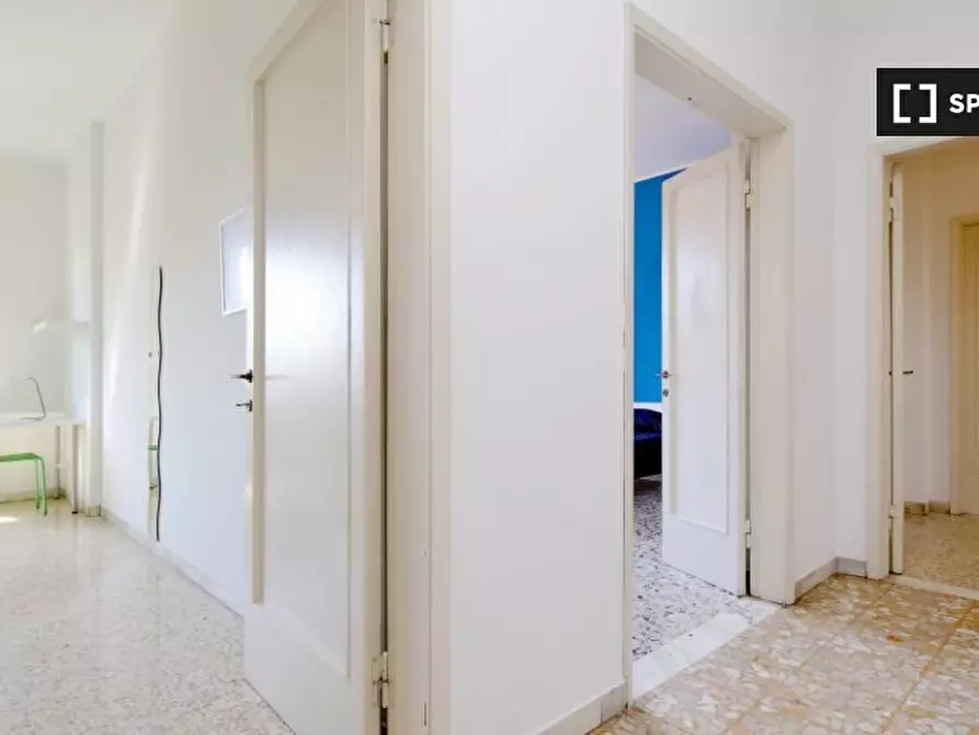 Immagine 8 di Camera condivisa in affitto  in Via Vincenzo Bellini a Firenze