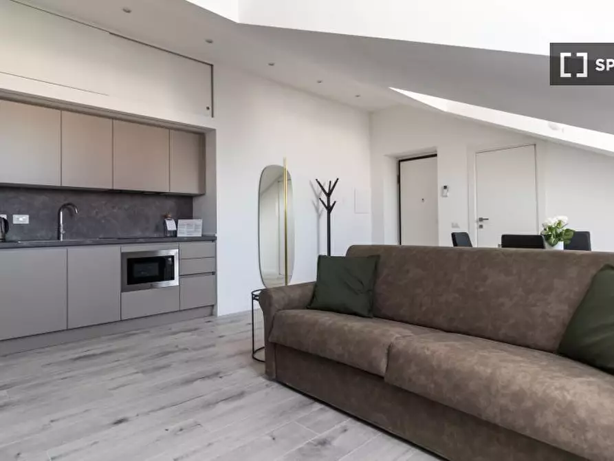 Immagine 17 di Appartamento in affitto  in Via della Commenda a Milano