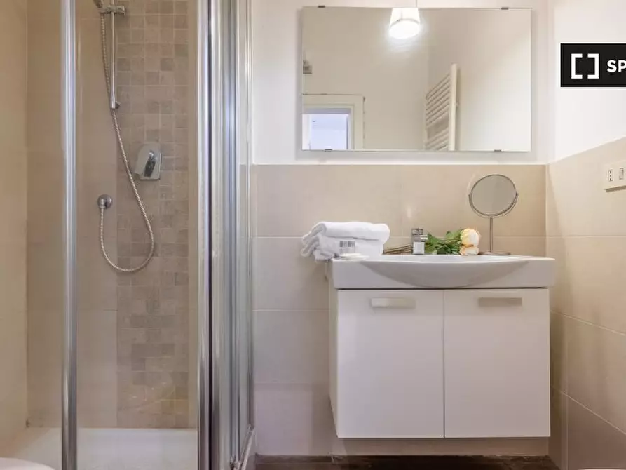 Immagine 18 di Appartamento in affitto  in Via dei Leoni, 2, 50122 Firenze FI, Italy a Firenze